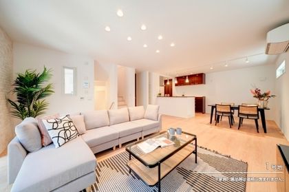 セキュレア新宿南榎町　(分譲住宅)