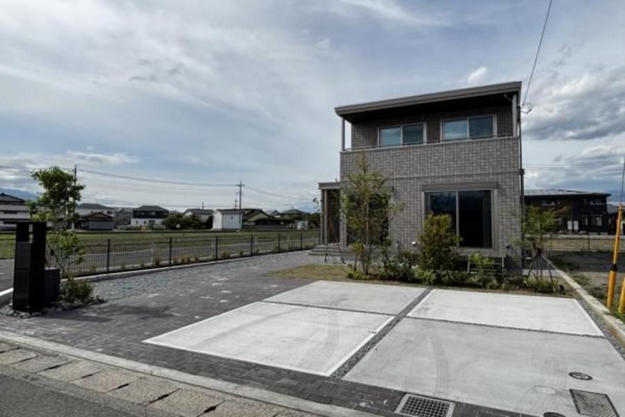 スマートハイムプレイス甲府市堀之内町