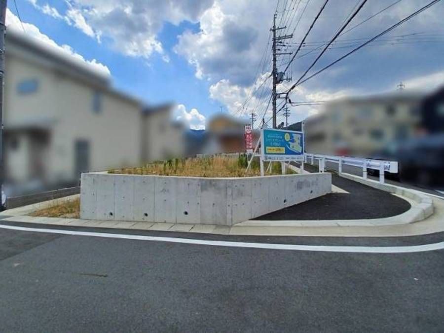 シャリエグレース大津園山