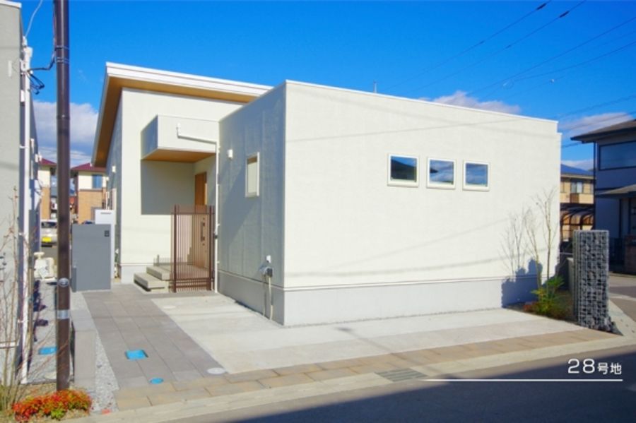 セキュレア西川田町　(分譲住宅)