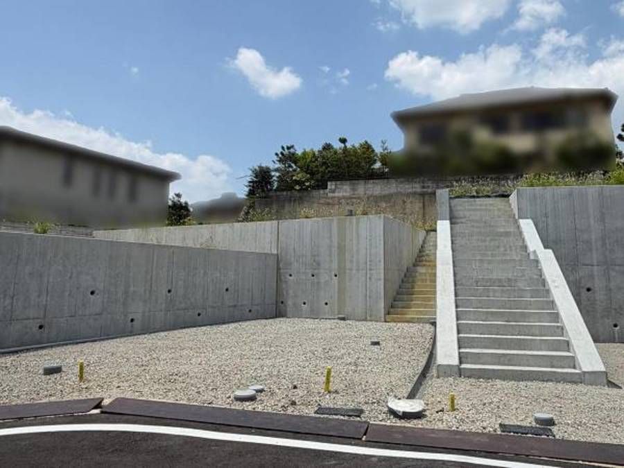 吹田市千里丘中