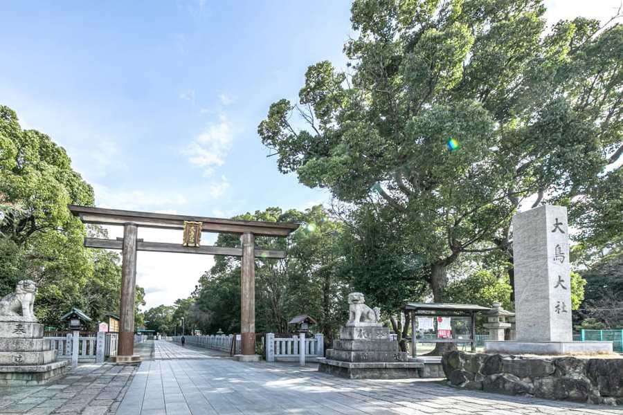 プレミアムアリーナ鳳駅