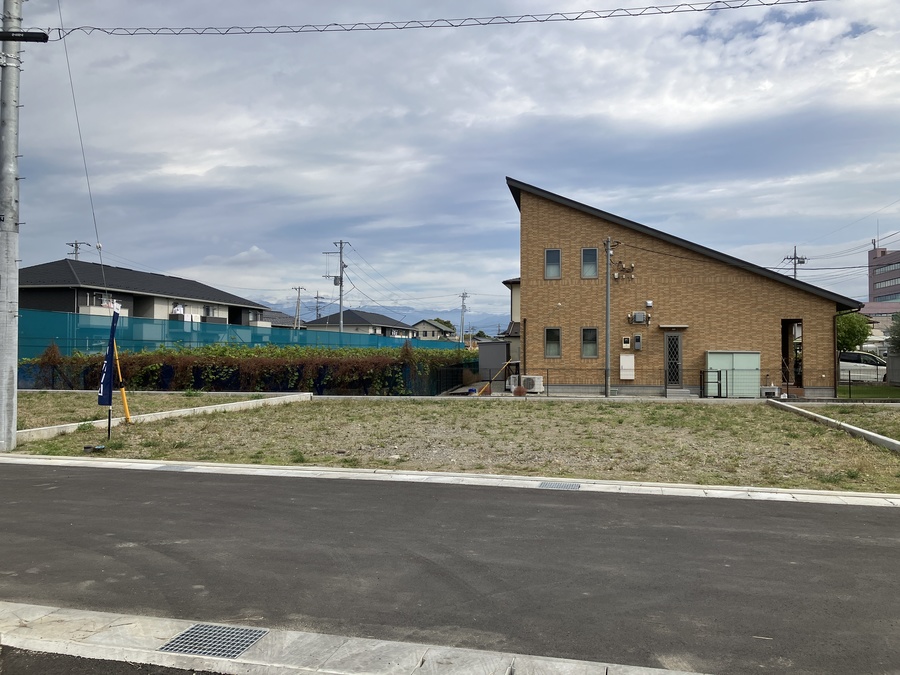カーサシンシア甲府青葉（建築条件付宅地）